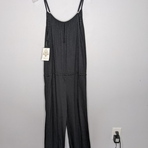 Becca Women's Black Sleeveless Breezy Basics Jumpsuit Size M NWT - Picture 13 of 14